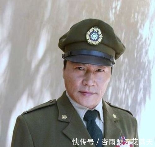 赡养父母|一老头去部队找军长,称自己是他父亲,军长却直接将他拒之门外