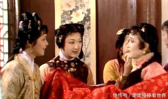 凫靥裘|凫靥裘到底什么来历连宝玉和黛玉都不配穿,你看旧主是谁!