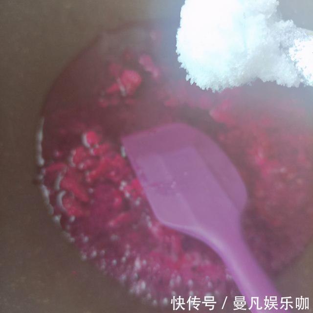 火龙果冻|火龙果冻西米撞奶,冰冰凉凉,健康甜品