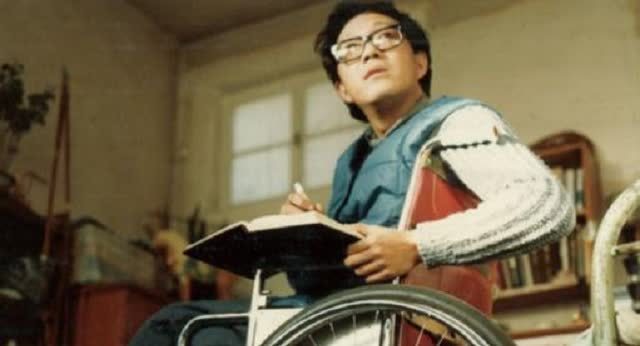 21岁瘫痪,31岁写作,59岁去世后捐赠器官,两个女人救了史铁生