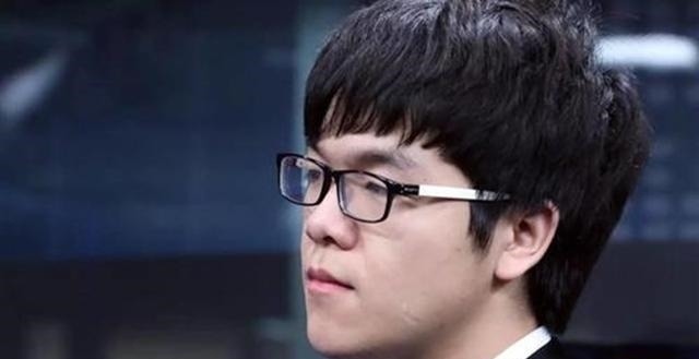 周柳萍|中国天才棋手:8胜韩国,制霸日本,7夺世界冠军,年仅23岁