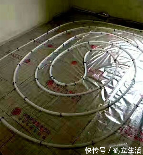 供暖|都说开发商做的地暖管间距大，供暖效果不好，是真的吗？