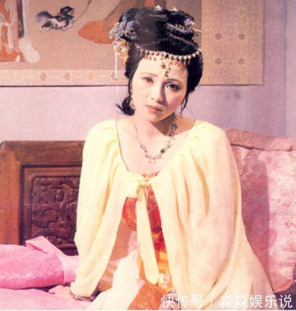 林如海@秦可卿去世的时候,林如海也去世了,作者特意支开黛玉,字字血泪