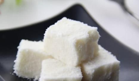 外面卖几十块钱的高级甜点,在家5块钱就能做出来,香甜软糯好吃