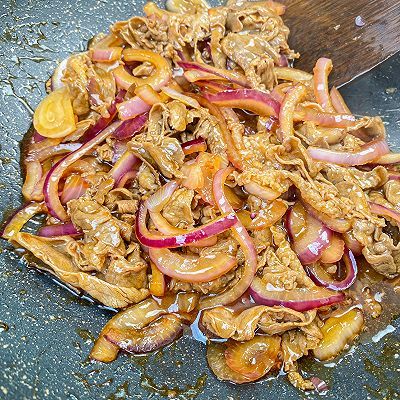 洋葱|日式肥牛饭