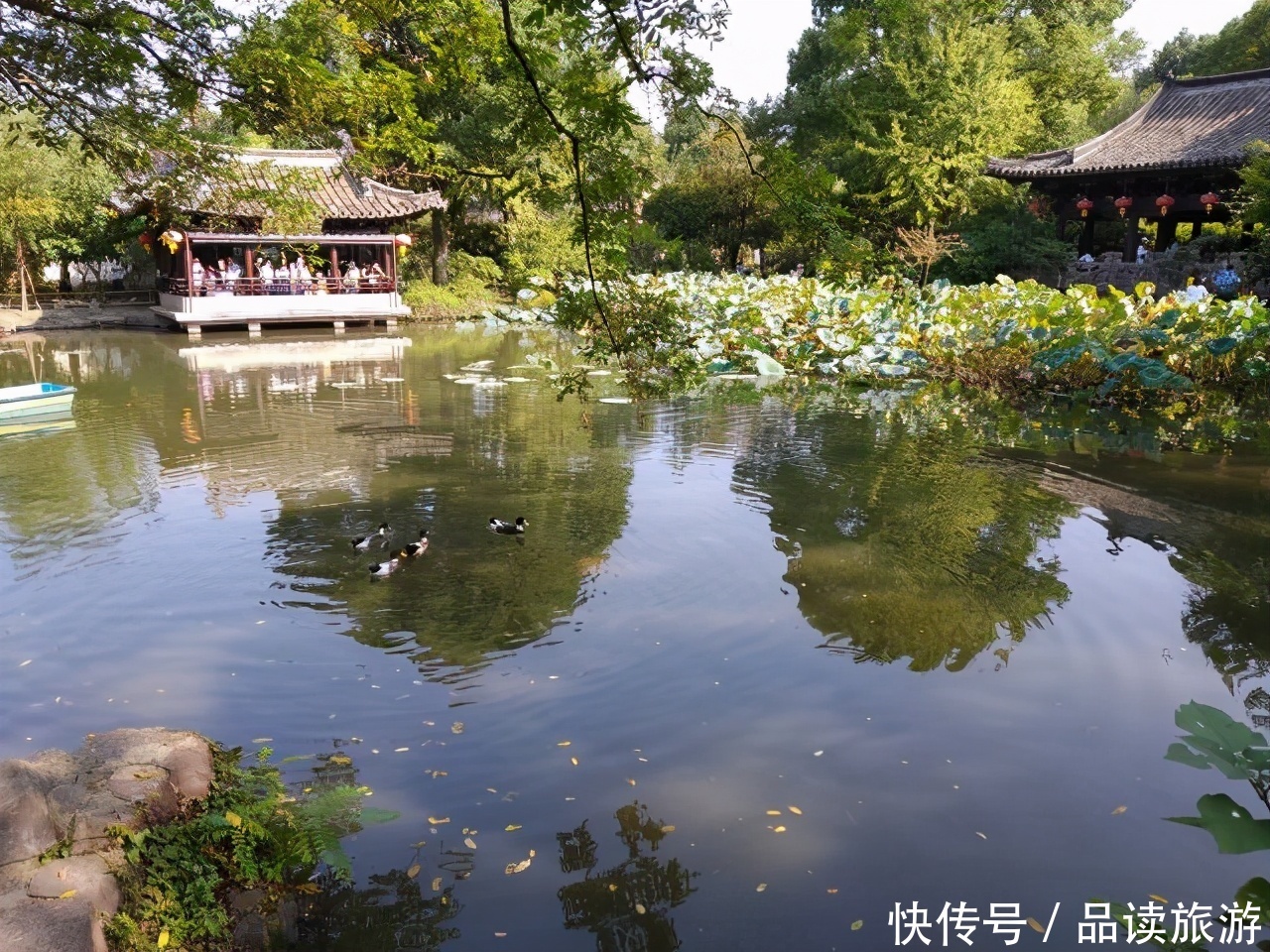 浙江这处老古城街道里的俩5A，白天免票，夜收费，游客：就看夜景