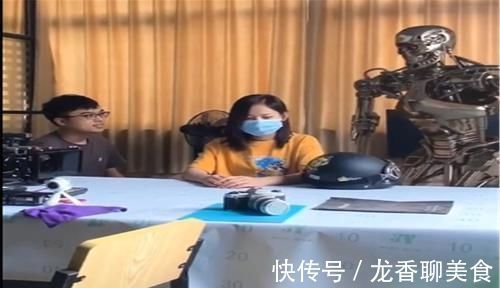 关于人工智能的测试,机器人是否拥有情绪?霍金预言会成真吗?