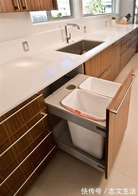 柜门|厨房台面开个孔，食材废料轻松倒入，不开柜门方便卫生，太赞了！