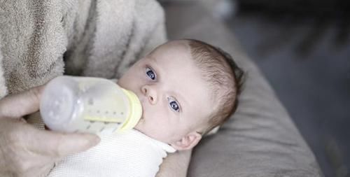 家长|宝宝一天睡多久才正常,为什么宝宝睡得不好家长要注意