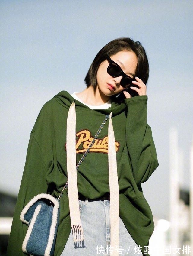 牛油果绿 奔五的女人,不要总穿黑白灰,多穿这3个“高级色”,非常显气质!