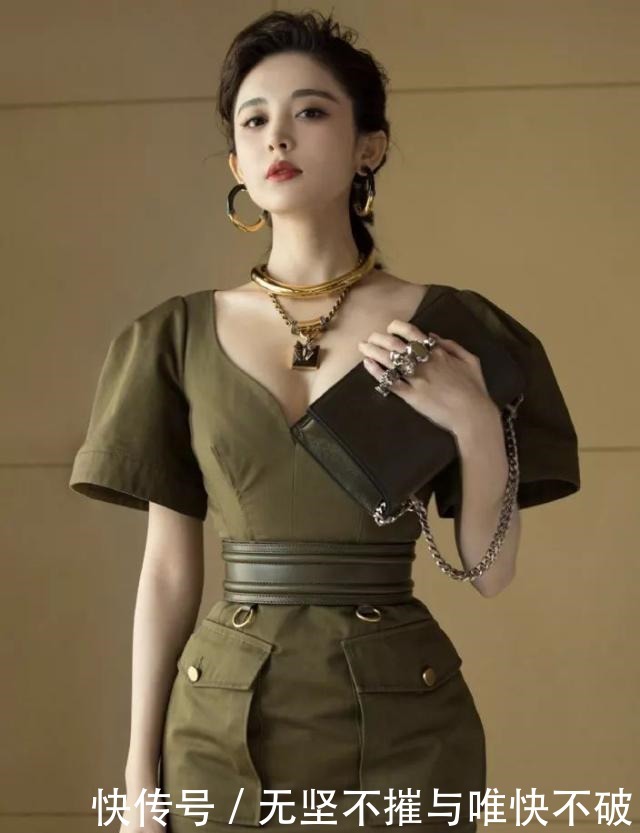 粉丝就|粉丝为“人间富贵花”这个称号争破头