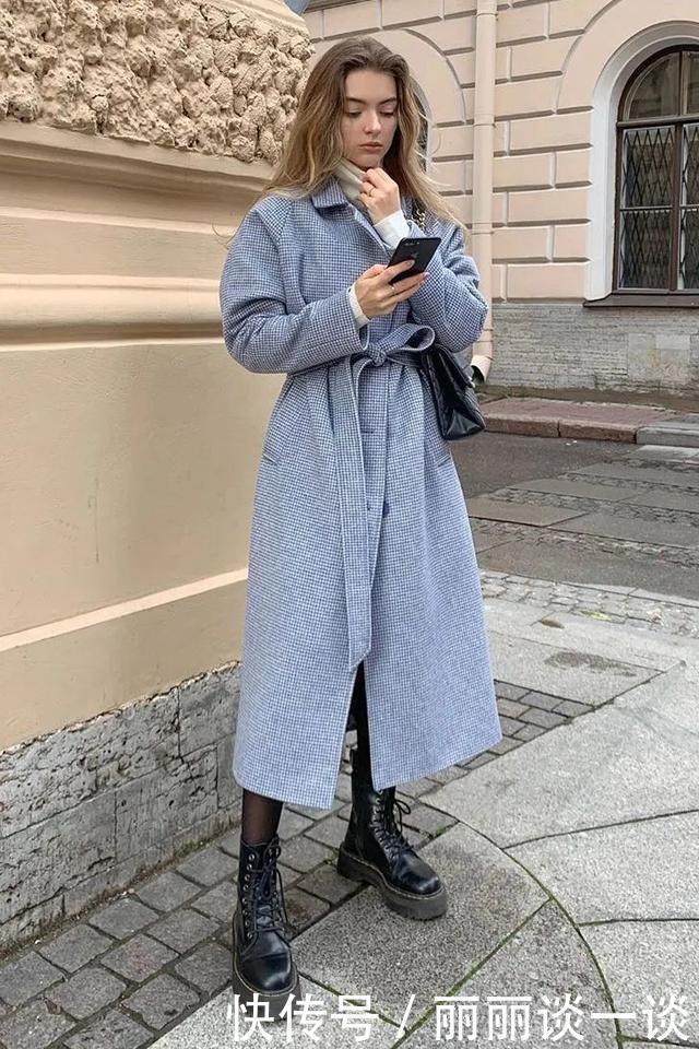 马丁靴的30个穿搭示范，可甜可盐，时髦炸了！
