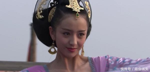 却是|她拒绝了皇帝出宫游玩的邀请,身在后宫却是一个不争风吃醋的女子!