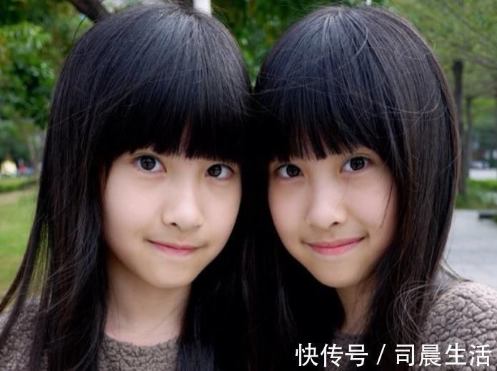 父母|双胞胎兄弟,一个留在国内养,一个带到国外养,18年重聚差距明显