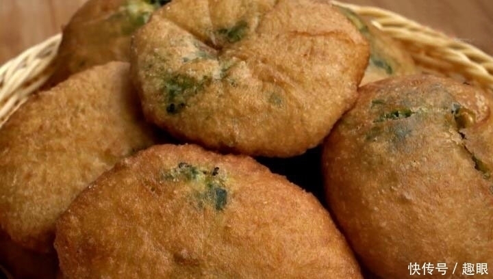 三伏天,馅饼油条靠边站,早餐吃它,全程不揉面,鲜香料足太香了