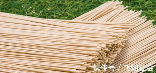 长期|买面条时,这两种要避开,长期吃还真不是小事,很多人吃了闷亏