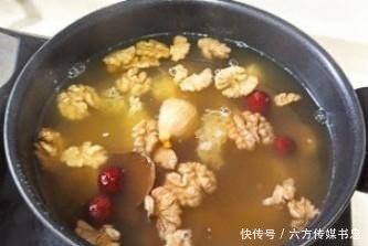无花果搭配什么食材炖汤最滋润?6款家常无花果养生汤!健胃清肠