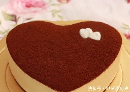 蛋糕|颜值超高的4款蛋糕,小仙女都喜欢,最后一个不忍心吃