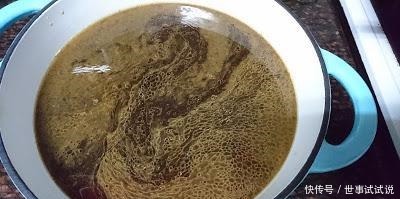 卤牛腱时,记住不能放它,放它这锅就废了,怪不得牛肉又柴又难吃