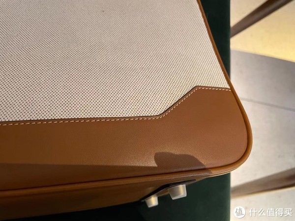 tote|这款都市托特包，解决直男四季出门的需求