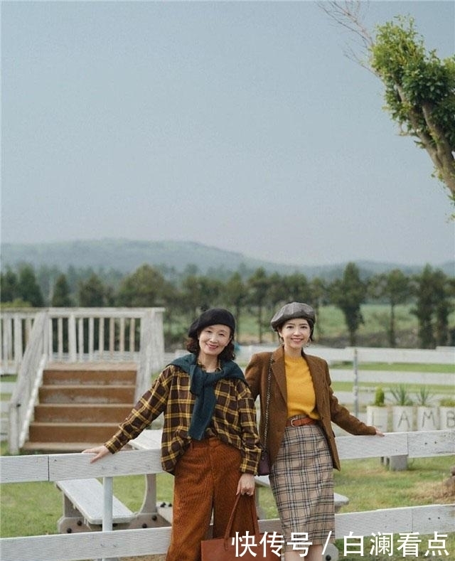 真正过年大世面的女人,尽量少穿卫衣,今年春天学三木妈妈这样穿