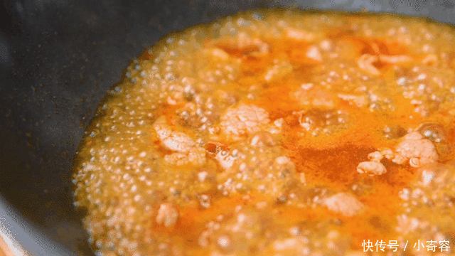 馋死人的水煮肉片!辣哭了也不松手!