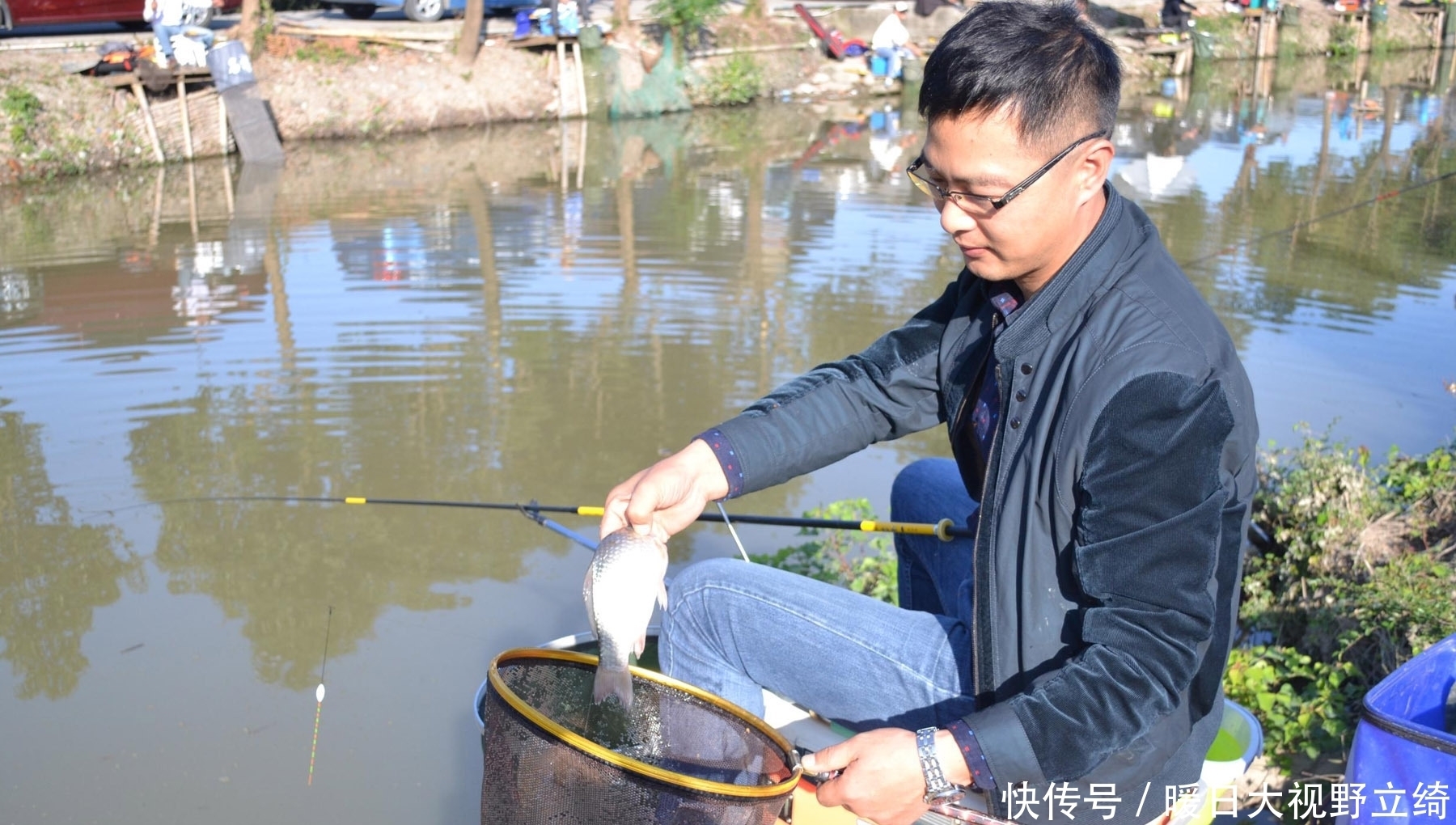 鱼类|什么物质对鲫鱼的诱鱼效果非常好？钓鲫鱼轻松爆护的四种物质