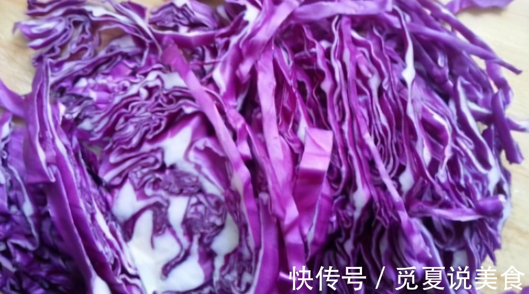 刘医生|不显老的女人,都爱吃以下3种食物,祛除雀斑,皮肤细腻又光滑