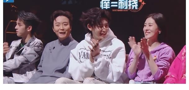 吉克隽逸、黄龄组团踢馆，杨坤自嘲害怕了，苏见信见缝插针挖墙脚