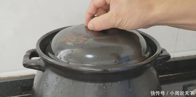 2条猪尾加1把黑豆,天冷了教你正确吃法,温补好吃,全家适合吃