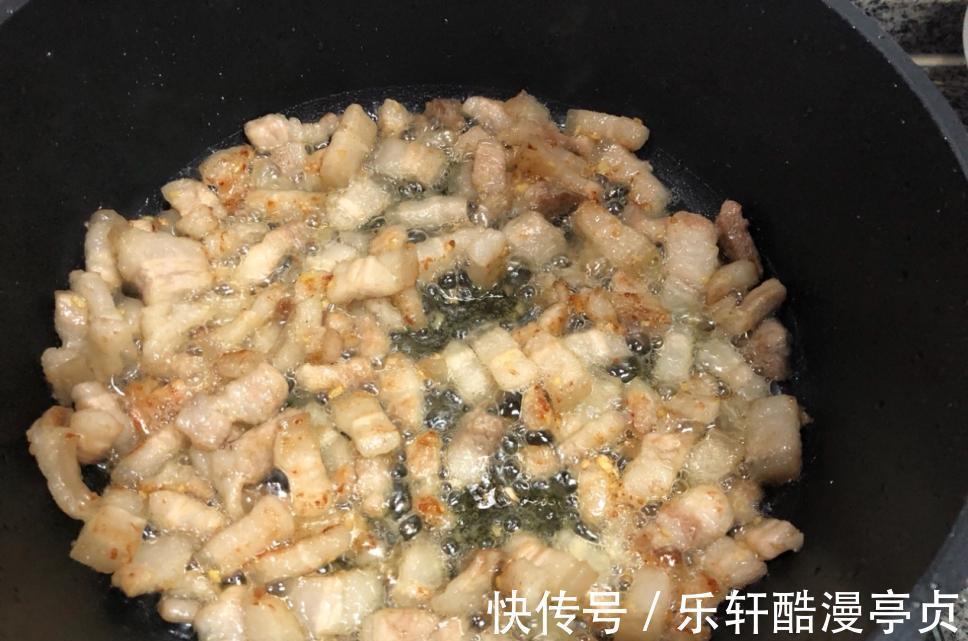 山珍|香菇肉酱面,简单的快手家常美食,上班族的福音
