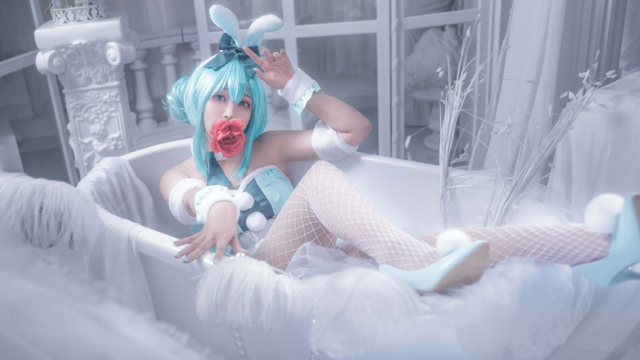 初音白兔cosplay