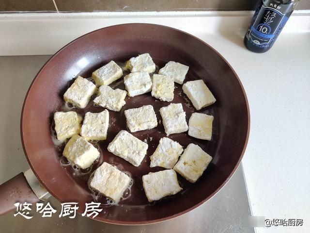 外酥里嫩的脆皮豆腐,百吃不厌的家常菜,特下饭,给肉也不换