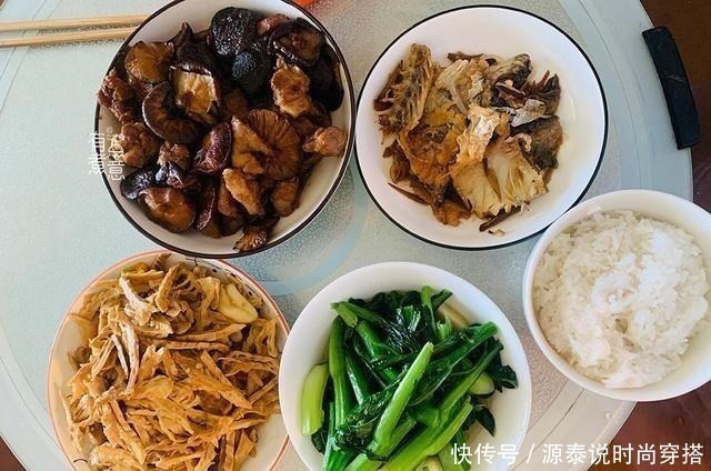 萝卜|公公婆婆来我家小住,家里的晚餐变了样,现在的我“有家不想回”