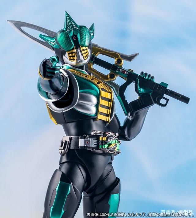 万代 S.H.Figuarts「假面骑士零神 牛郎星模式」