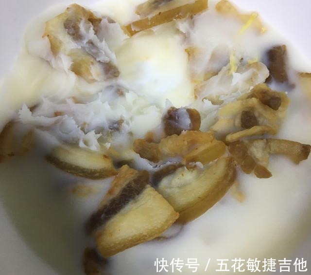 豆豉油渣炒白菜,咸香下饭,简单快手菜~!