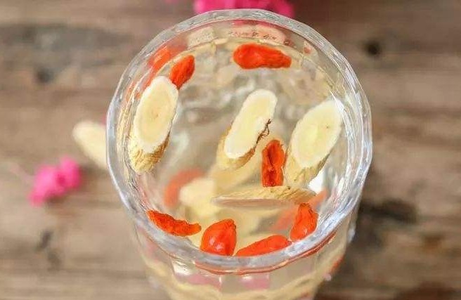 养生|枸杞加点“料”,坚持喝上一周,你的肾和肝一定会很“感激”你!