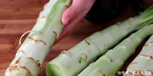 莴笋教你这样吃,一次腌5斤不坏,脆爽开胃,比凉拌黄瓜还好吃!