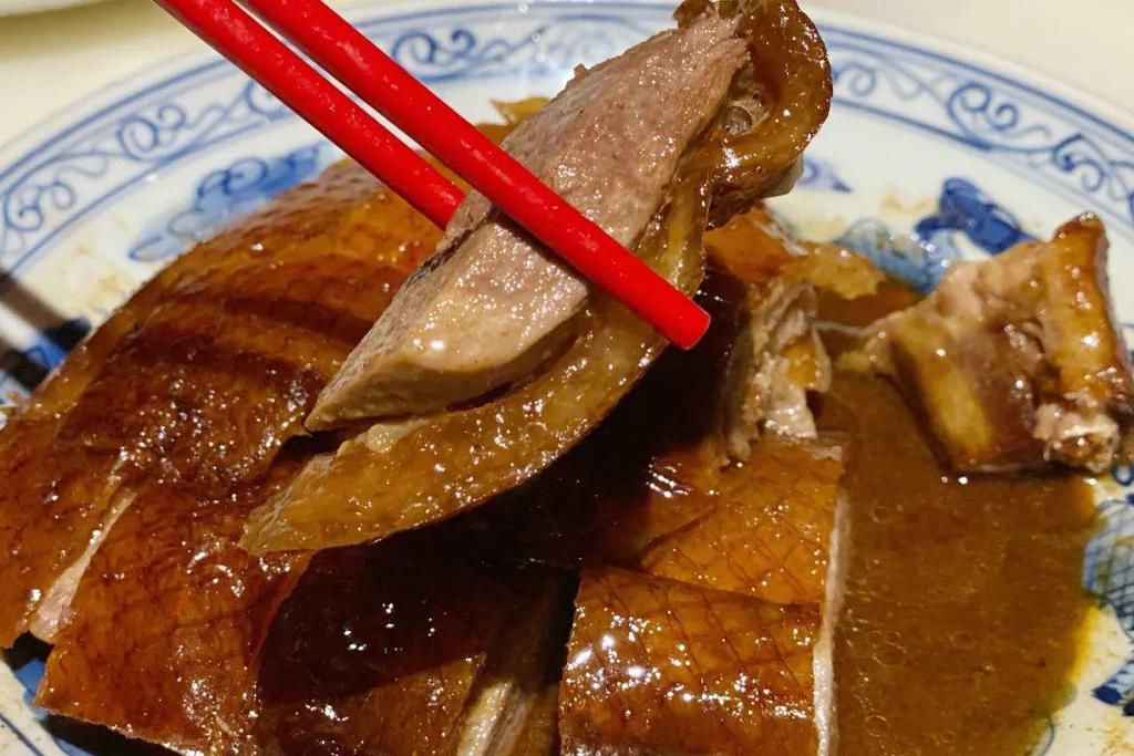 在上海吃粤菜有多贵？众网友：这就是大上海，觉得自己很穷是吧？