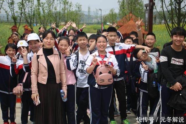 益陽市梓山湖學校農業嘉年華小學生感受現代農業大科技