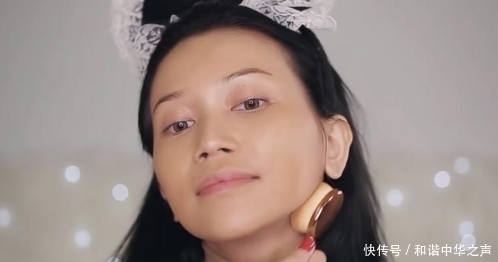 奇闻:女子整容级化妆术,妆前妆后判若两人,网友:确定没换人?