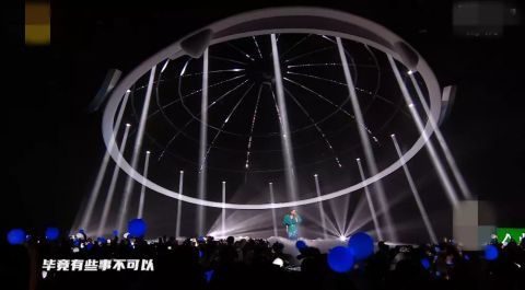 晚會|芒果臺購物晚會一團糟，哥哥姐姐油膩大比拼，亂跳亂唱好尷尬