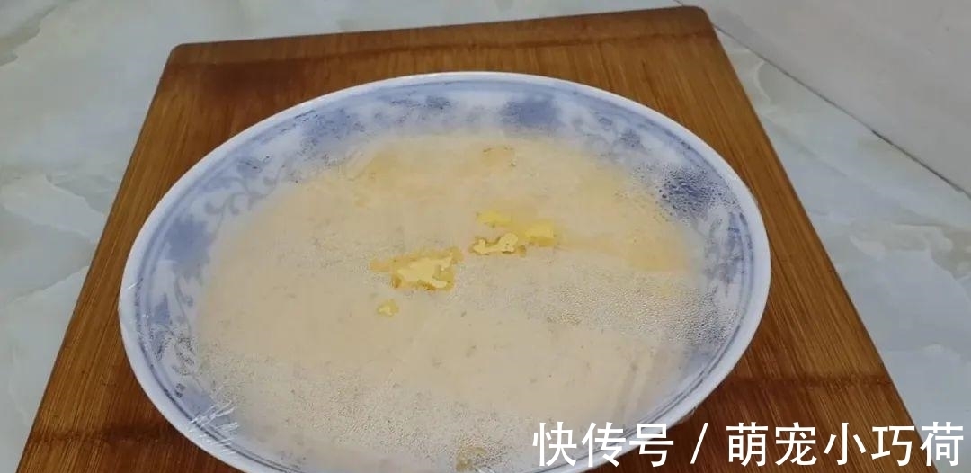 保鲜膜|1个红薯,3勺面粉,不用一滴水,做出创意小吃,保证孩子天天嚷着吃