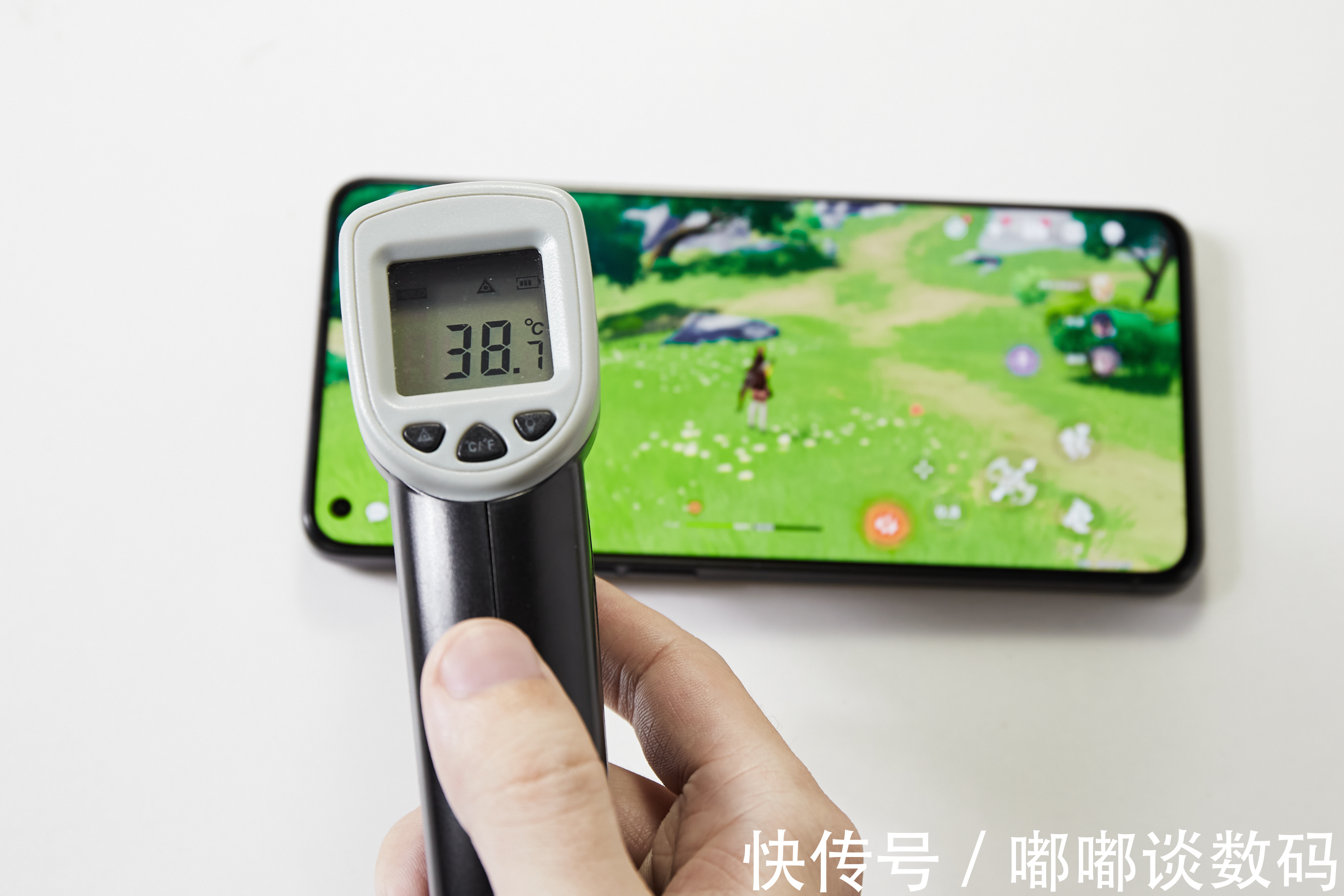 边框|理想中的直屏手机该有的样子！OPPO Reno7 Pro上手体验质感满分