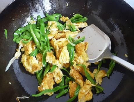  简单|美食-家常菜-青椒炒鸡蛋-跟随我学, 色香味具全, 好吃又下饭, 简单