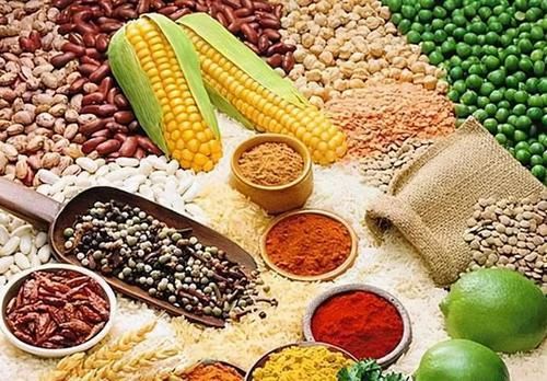 吃什么食物能降尿酸？六种食物不吃，六种食物