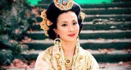 药杵@在西游记中,此女最受孙悟空的尊敬,如来甚至都不是其对手