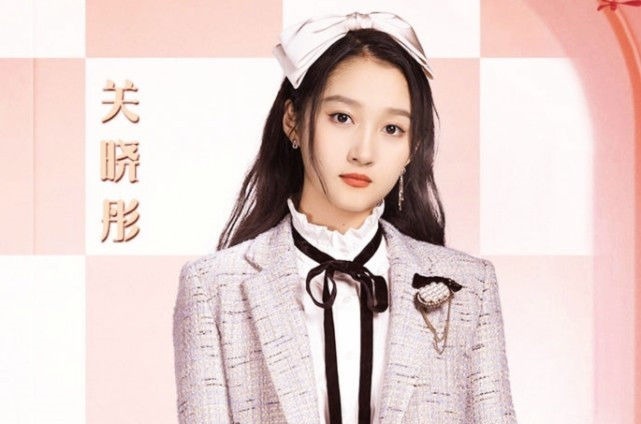 宋亚轩|开玩笑还是低情商?《王牌》关晓彤点评宋亚轩:眼力见要有!