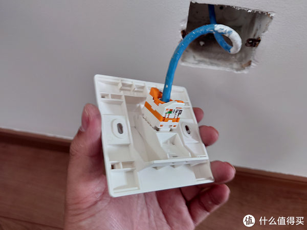 妙妙屋|家装妙妙屋 篇十七:家里这三种插座面板应当这样买