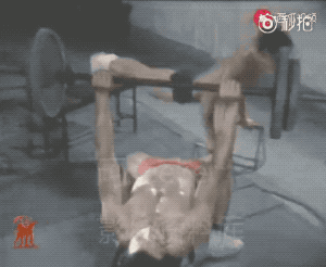 健身房|40年前的中国人健身，可比我们“野”多了！